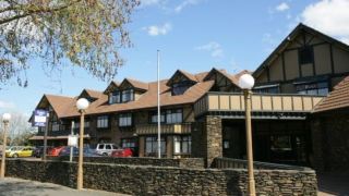 distinction-coachman-hotel-palmerston-north