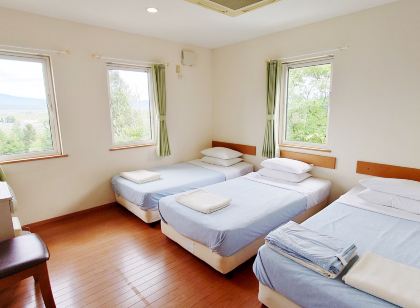 拉庫琳娜高級旅館及餐廳