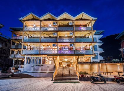 Hill River Resort by West Western