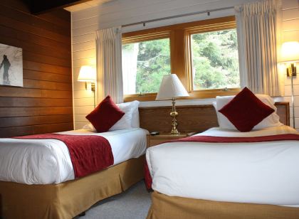 St Moritz Lodge and Condominiums