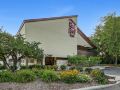 red-roof-inn-detroit-dearborn-greenfield-village