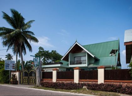 Le Relax Beach House