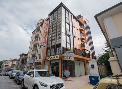 Caro Apartments & Rooms