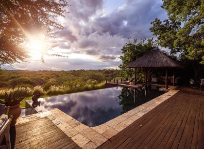 Khaya Ndlovu Safari Manor