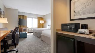 springhill-suites-by-marriott-newark-international-airport