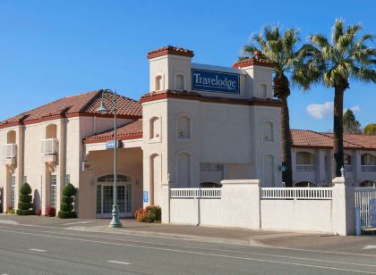 Ramada by Wyndham Saskatoon