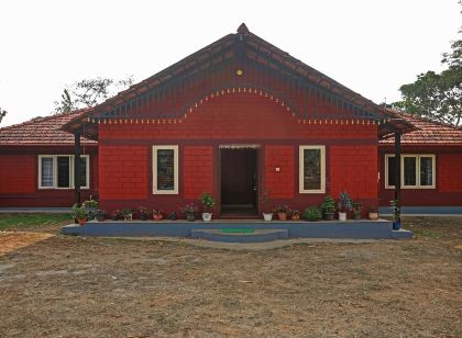 Hotel Allaranda Homestay