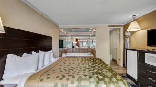 rodeway-inn-and-suites
