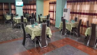 ozom-hotel