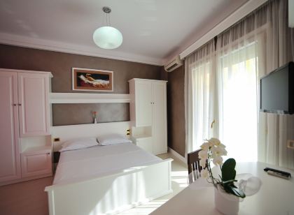 Iliria Internacional Hotel