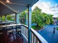 hides-hotel-cairns