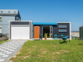 me01-beech-front-house-suzuka