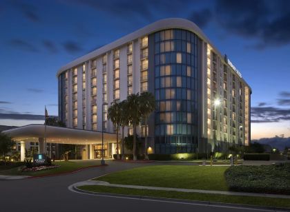 Embassy Suites by Hilton San Francisco Airport