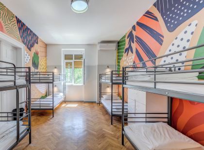 Hostel Colors of Adriatic - Youth Only