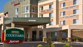 courtyard-lake-charles