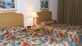 castaways-resort-and-suites