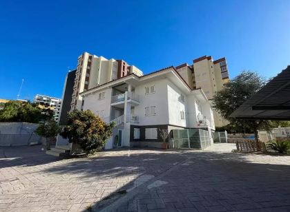 Apartamentos Gandía Centro 3000