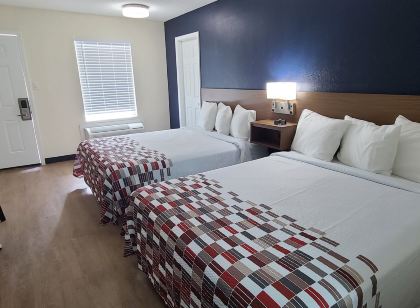 紅屋頂飯店拜倫