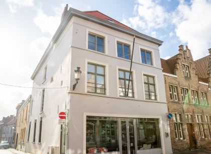 布魯日拉克雷飯店