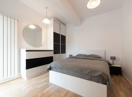 Eva - Bright Apt with Balcony Near Veranda Mall