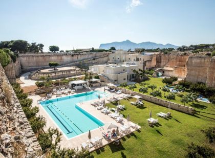 Cave Bianche Hotel