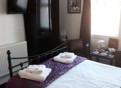 Glenavon Guest House
