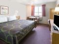 super-8-by-wyndham-redmond