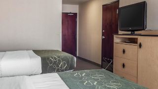 comfort-inn-and-suites-airport-reno