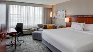 courtyard-by-marriott-boston-logan-airport