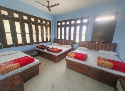 Kandari Guest House