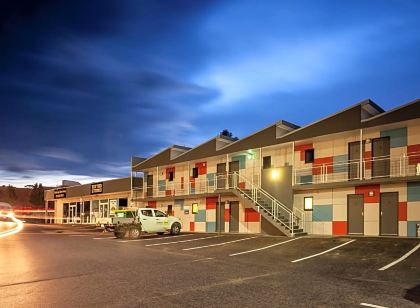 Kingston Hotel