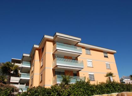 Saleggi Apt. 20