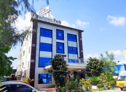 Hotel Bashyam Park