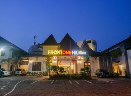 Front One HK Resort Simpang Lima Semarang