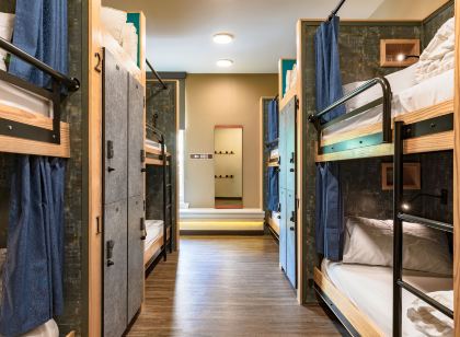 HI New Orleans Hostel