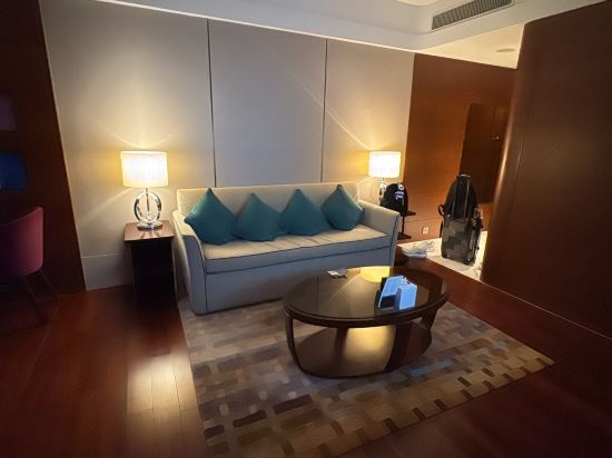 澳門皇冠假日酒店優惠