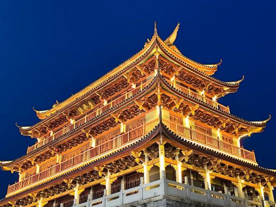 麗楓酒店(潮州潮楓路和諧雅筑店)優惠