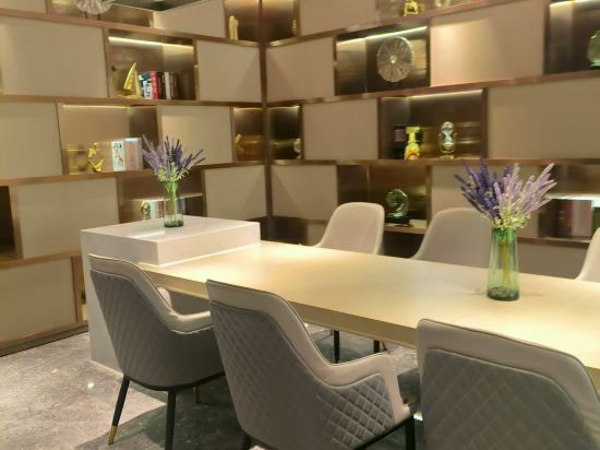 麗楓酒店(深圳羅湖寶能中心筍崗地鐵站店)優惠