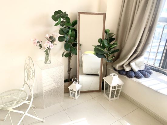 螢火電競概念公寓(廣州融創文旅城店)優惠