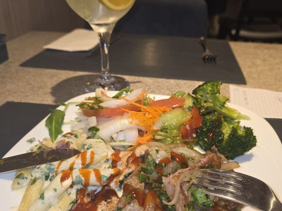 瓜魯由斯機場希爾頓歡朋酒店優惠