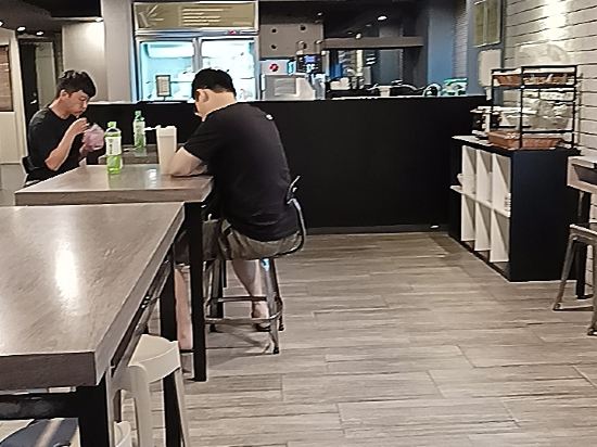 奇異果快捷旅店(臺中站前二館)優惠