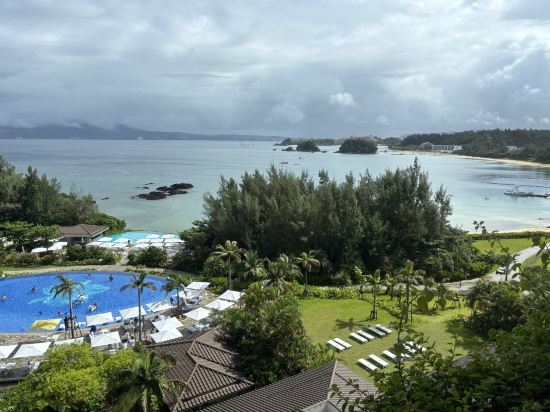 ハレクラニ沖縄 クーポン