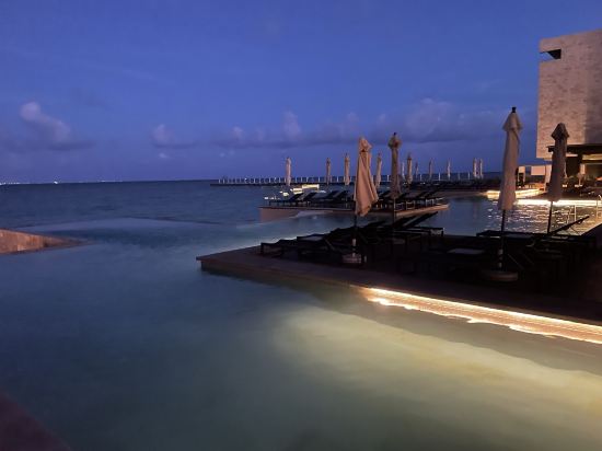 卡曼海灘君悦酒店優惠