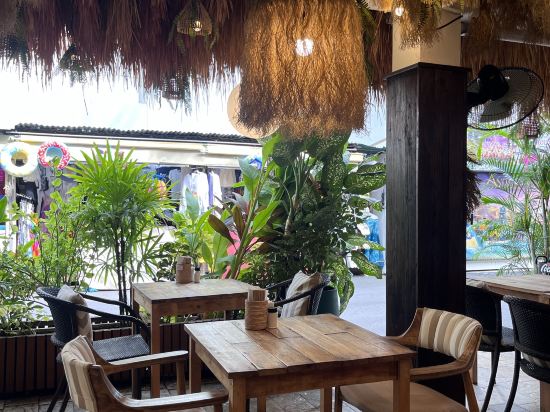 甜蜜濱海度假酒店 - 藝術 - 卡倫海灘( (SHA Extra Plus)優惠