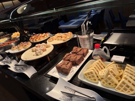 瓜魯由斯機場希爾頓歡朋酒店優惠