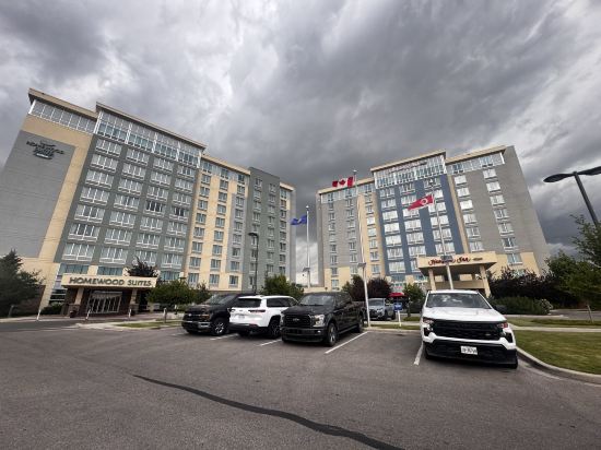 卡爾加里機場希爾頓欣庭套房酒店優惠