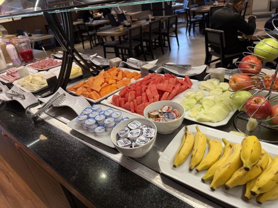 瓜魯由斯機場希爾頓歡朋酒店優惠