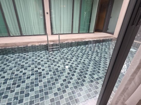 芭堤雅寶石泳池別墅 (SHA Extra Plus)優惠