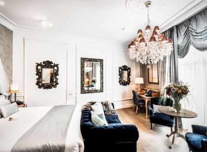 Luxury Boutique Hotel de Castillion