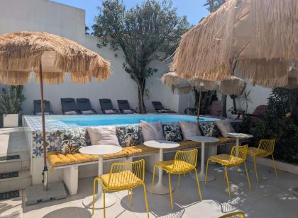 Hôtel Mademoiselle Juan les pins Antibes